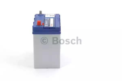 Аккумуляторная батарея "S4 Silver", 12в 45а/ч 330А п.т., о.п., яп. кл. 0092S40200 Bosch (фото №3)